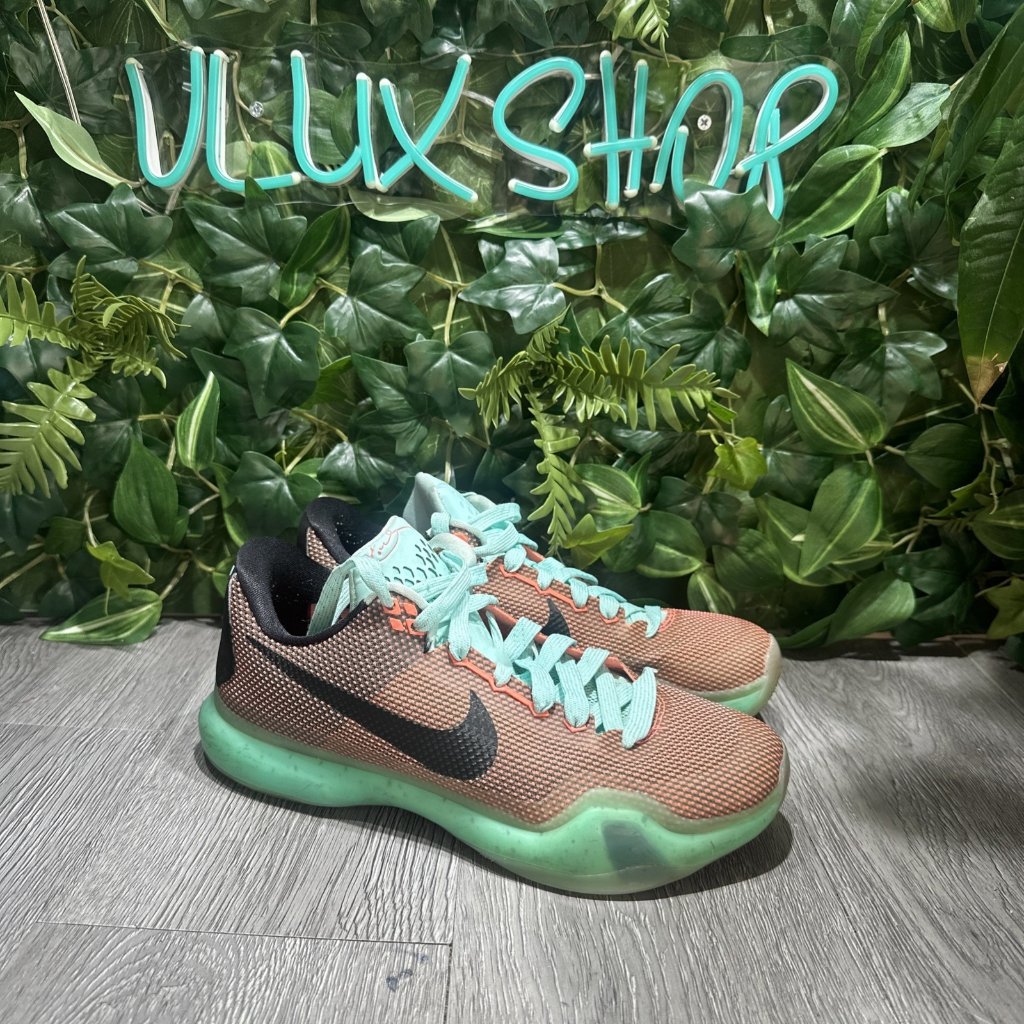 Nike Kobe 10 Easter 2015 Kobe Bryant Shoes Kobe X Size 7 Women 85 Nike Kobe 10 Easter 2015 Kobe Bryant Shoes Kobe X Size 7 Women 85
